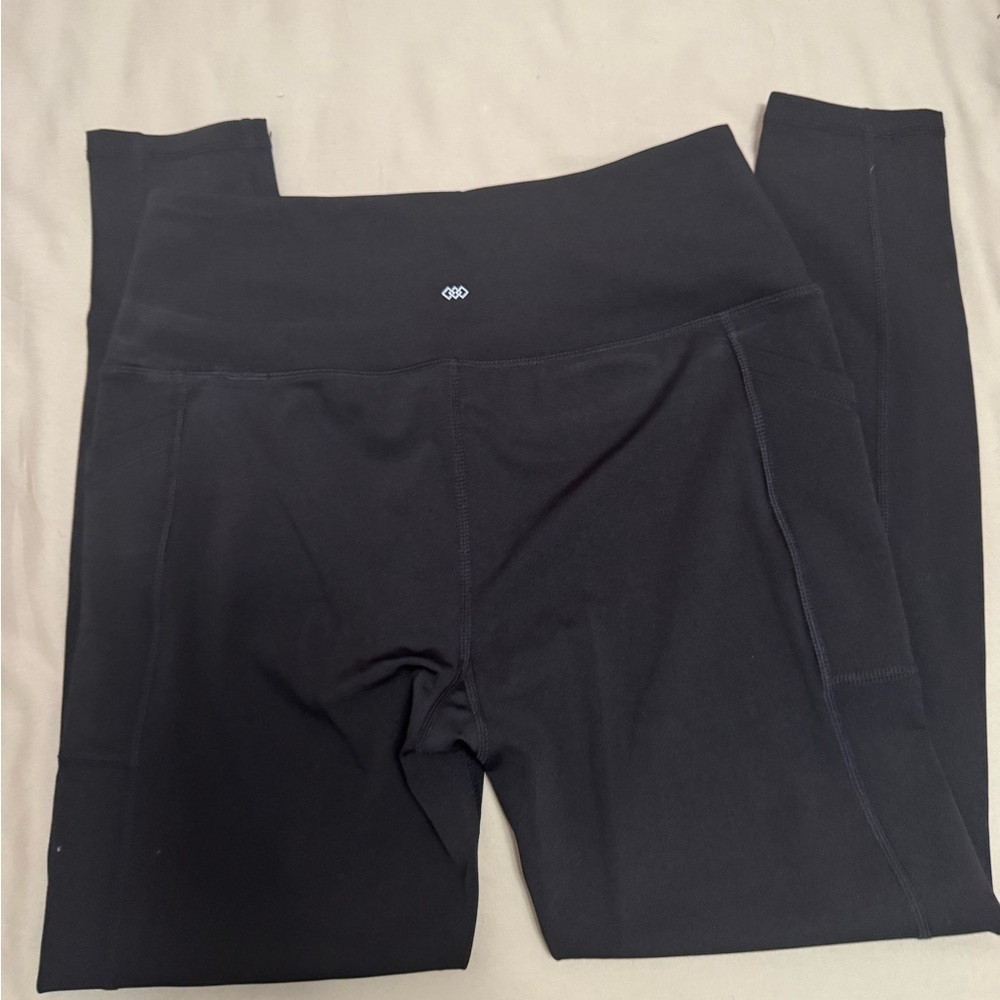 Women's Black Leggings Large High Rise - Picture 2 of 3